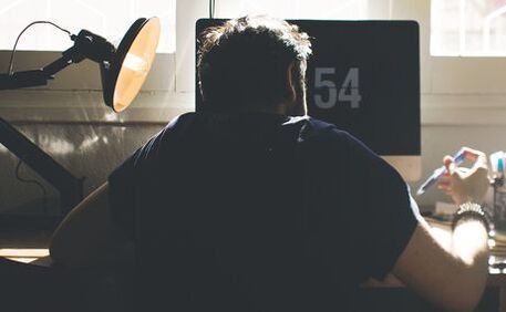 Nepravilan položaj sjedenja uzrok je razvoja osteohondroze